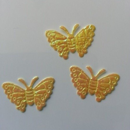 Lot de 3 papillons  en tissu irisé  jaune  32*21mm