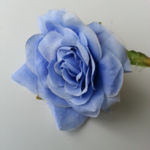 Rose artificielle  en tissu bleu ciel 70mm