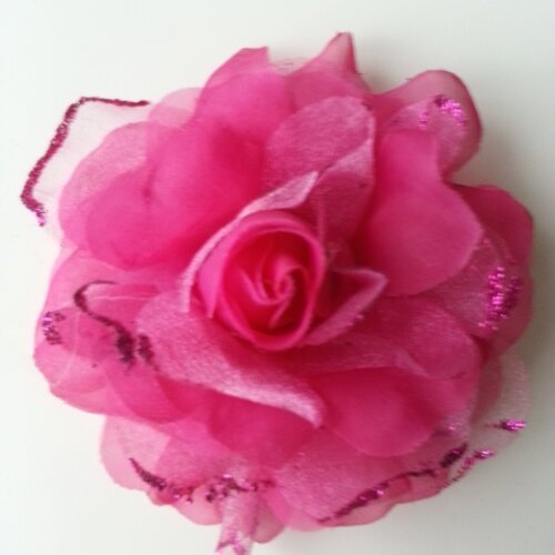 Fleur artificielle en tissu rose fuchsia  pailletée 110mm