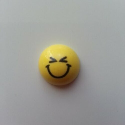 Embellissement en résine sourire smiley  jaune 15mm