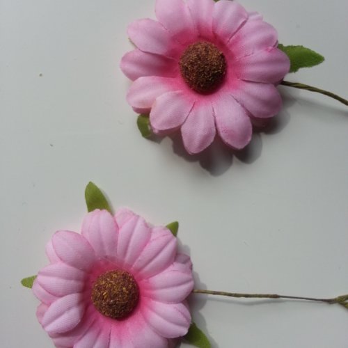 Lot de 2 fleurs marguerite artificielles sur tige 50mm rose