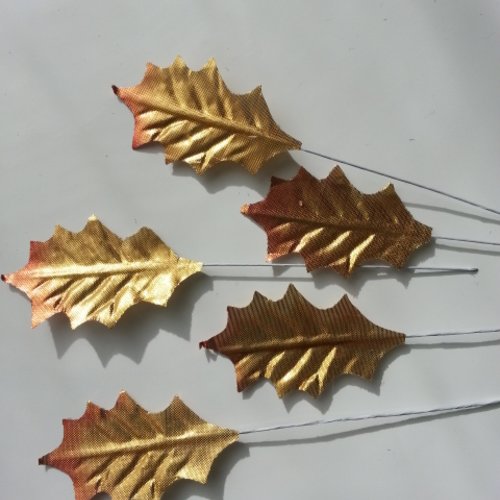 5 feuilles de houx artificielles  doré, or sur tige 50*30mm