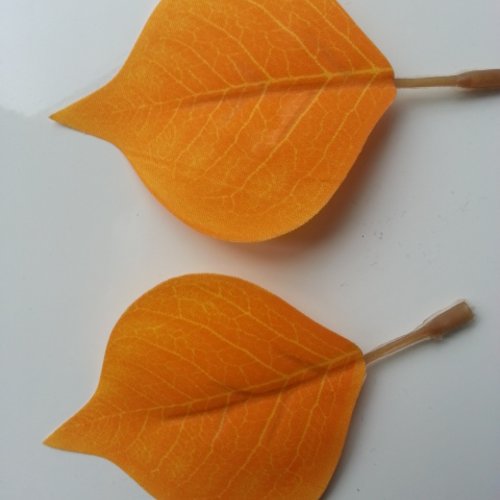 Lot de 2 feuilles artificielles 70*55mm orange