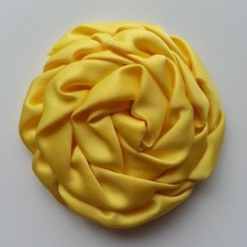 Fleur satin chiffonnée  jaune 80mm
