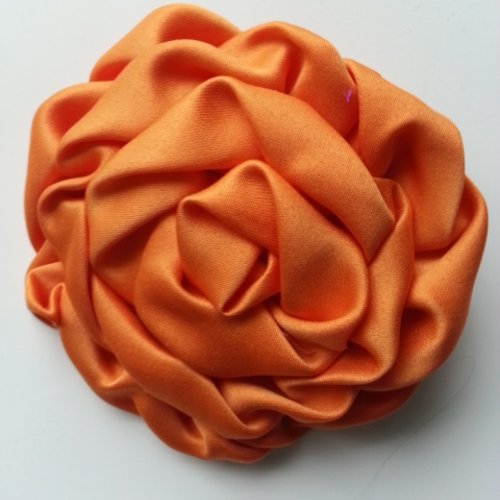 Fleur satin chiffonnée  orange 80mm