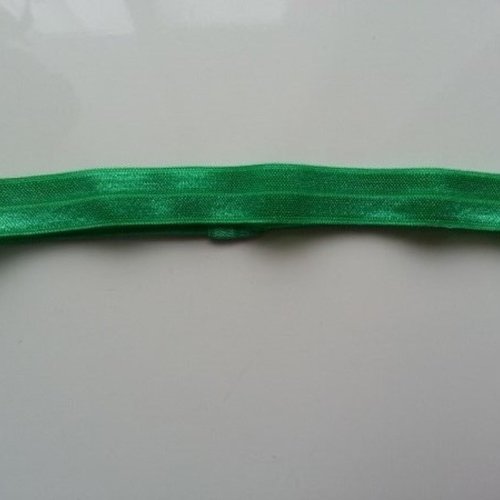 Bandeau cheveux  elastique extensible  de couleur vert  idéal pour bébé 