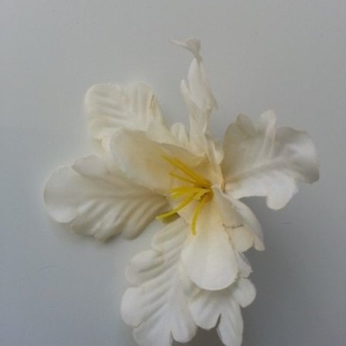 Fleur orchidée  artificielle en tissu ivoire 60mm