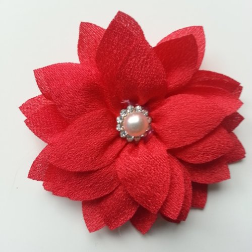 Fleur en tissu centre perle et strass 55mm rouge