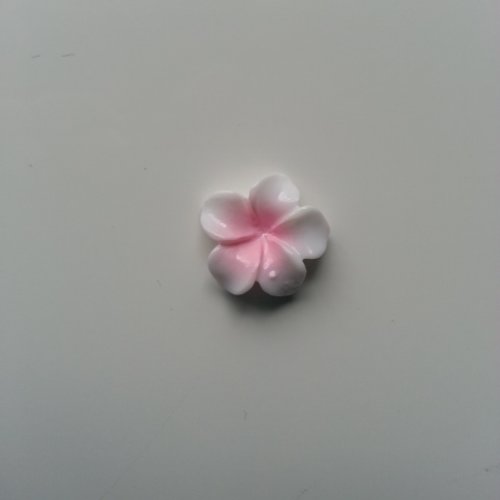 Fleur en résine 15mm blanc et rose