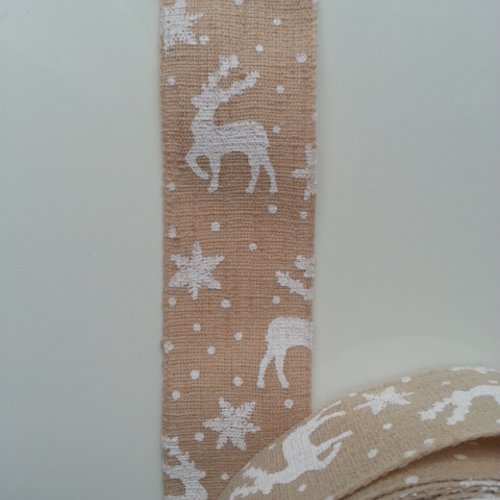 1 mètre de ruban toile motif cerf, renne, etoile de noel  ecru et blanc  40mm