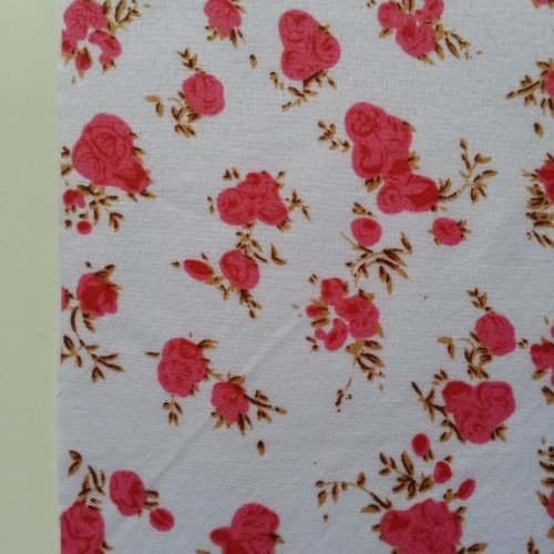 Feuille de tissu autocollant 21*14.5 cm fleuri rose , rouge et blanc