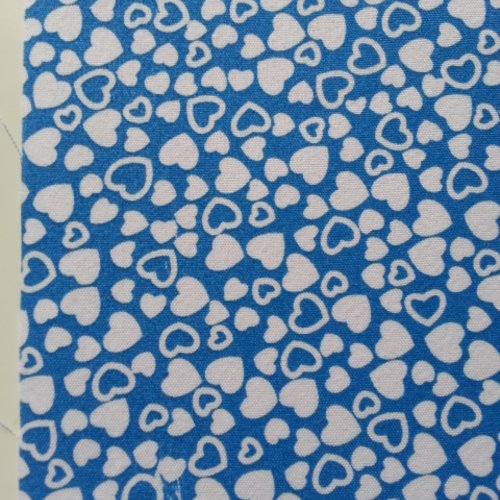 Feuille de tissu autocollant 21*14.5 cm coeurs bleu et blanc