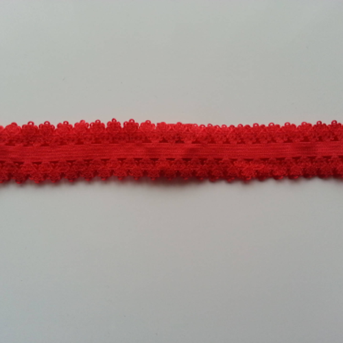 Bandeau elastique dentellé rouge