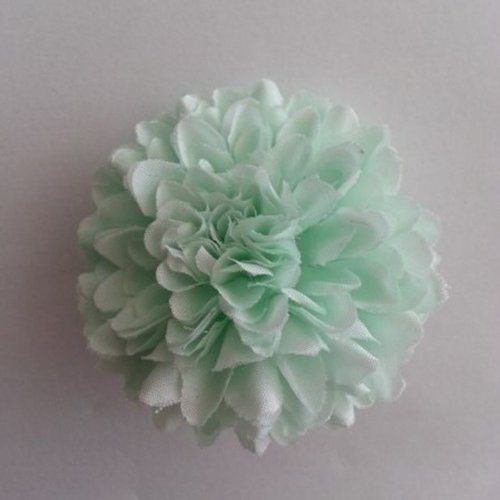Fleur  en tissu pompon 50mm vert pastel