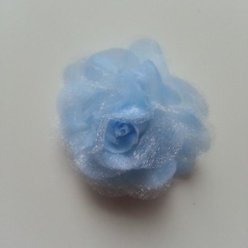 Fleur  en tissu bleu ciel  45mm