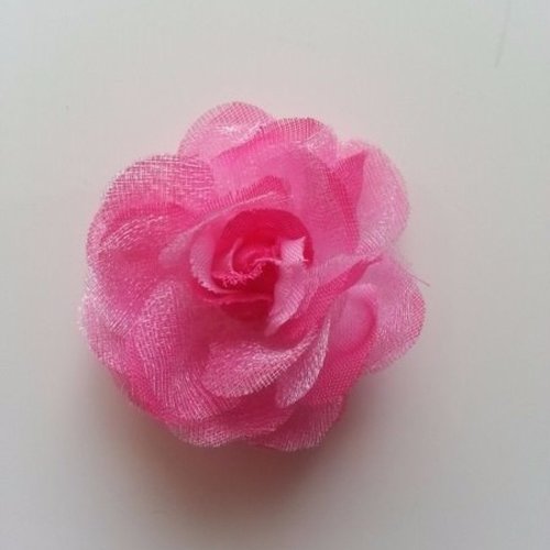Fleur  en tissu rose fuchsia  45mm