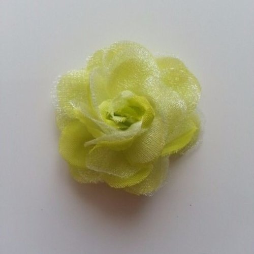 Fleur  en tissu verte  45mm
