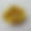 Fleur tissu brillant perle et strass  jaune 50mm