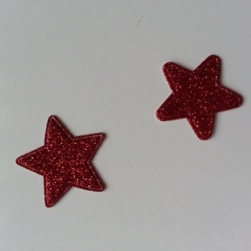 Lot de 2 étoiles paillettes rouge en tissu 25mm