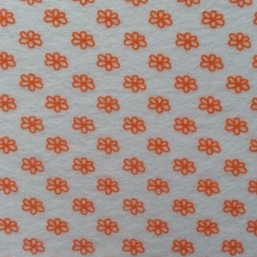 Feuille de feutrine motif fleurs 15*15cm blanc et orange