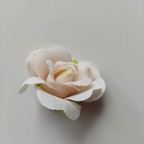 Rose  artificielle en tissu de 35mm ivoire et peche
