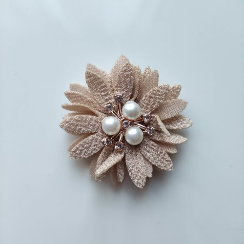 Fleur tissu trio de perle et strass 50mm beige