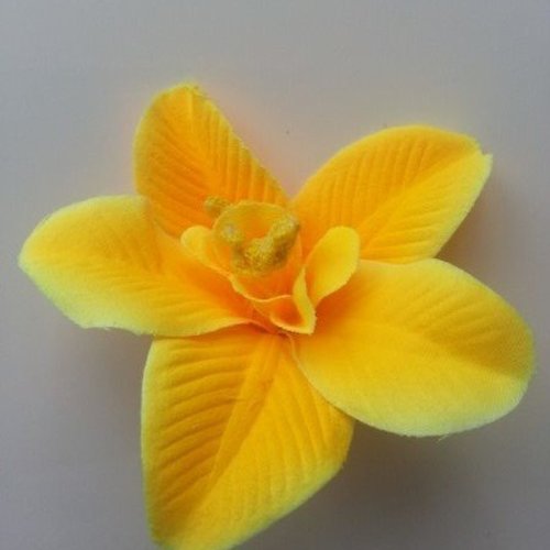 Orchidée artificielle en tissu jaune