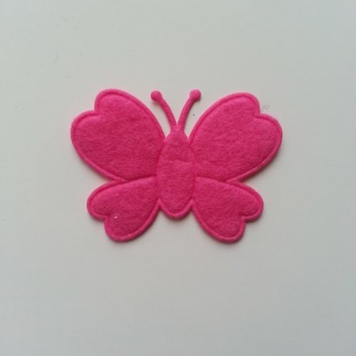 Papillon  en feutrine rose fuchsia  45*35mm