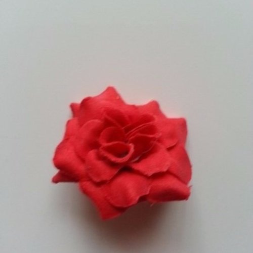 Fleur en tissu de 50mm rouge