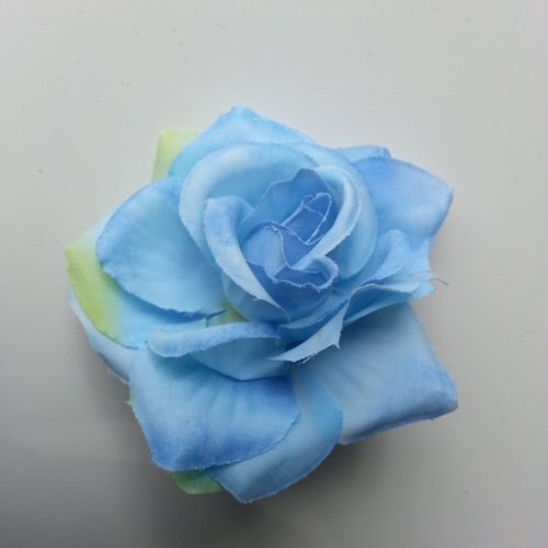 Rose artificielle en tissu  de 60mm bleu