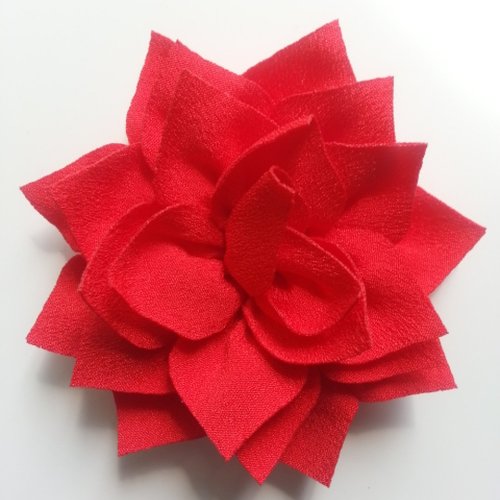 Fleur en tissu rouge 70mm