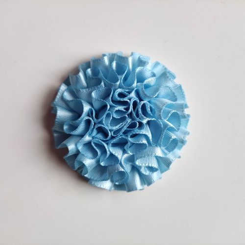 Fleur en ruban de satin  bleu ciel 50mm