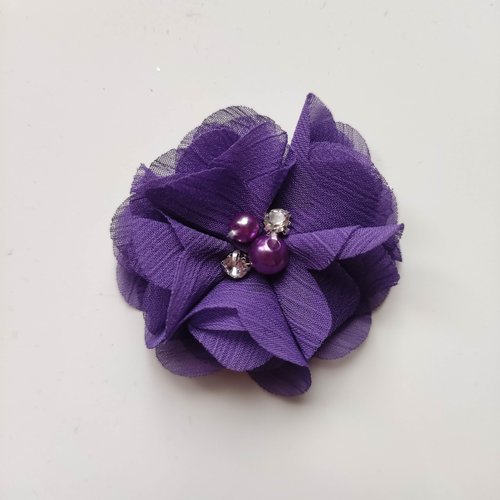 Fleur mousseline perle et strass  violet 55mm