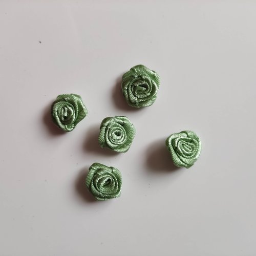 Lot de 5 mini rose en satin 15mm vert