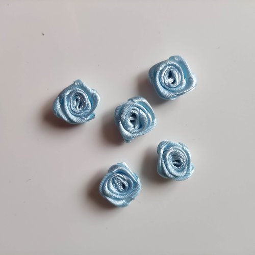 Lot de 5 mini rose en satin 15mm bleu ciel