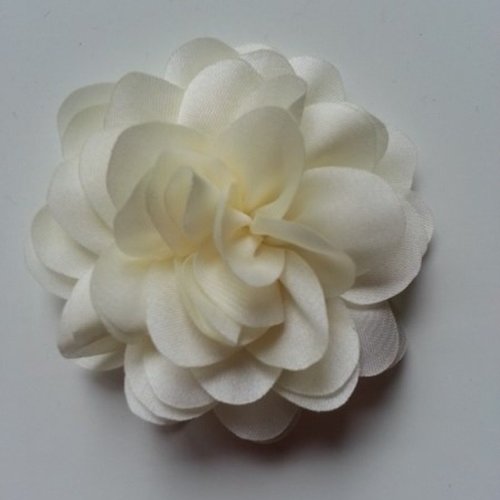 Fleur en mousseline de soie de 60mm ivoire