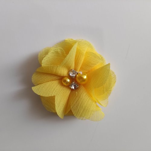 Fleur mousseline perle et strass  jaune  55mm