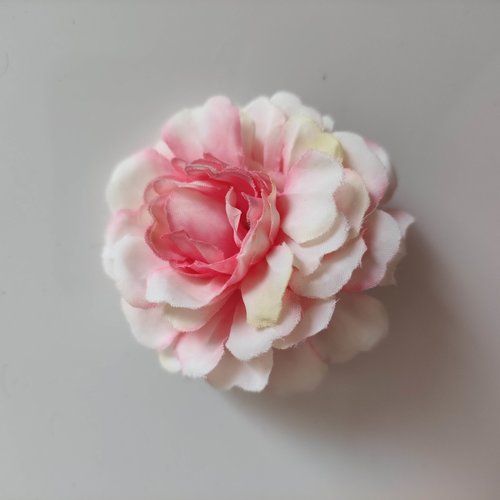 Fleur artificielle en tissu rose ivoire et vert  55mm
