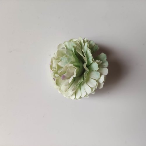 Fleur en tissu mini oeillet de 30mm vert clair