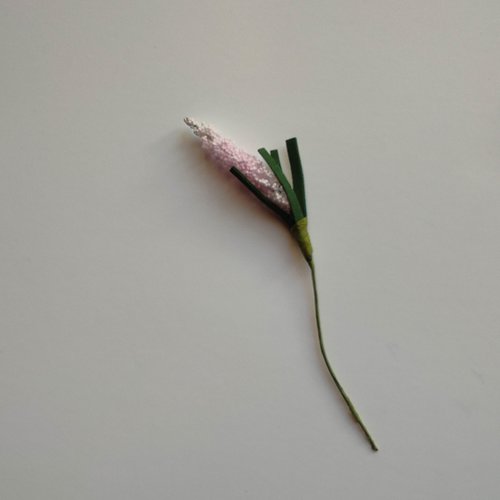 Tige fleur en mousse blanc et rose pale 70mm