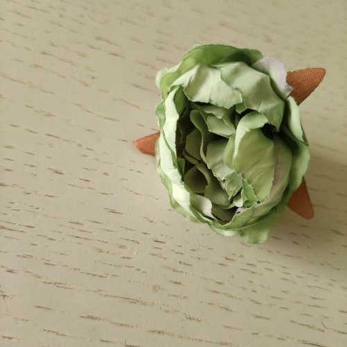 Fleur tissu pivoine  vert  50mm