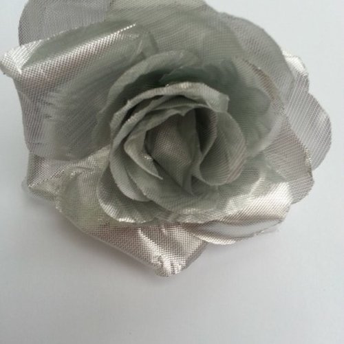 Fleur en tissu de 70mm argent