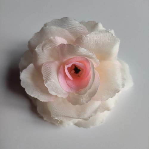 Fleur en tissu de 70mm peche