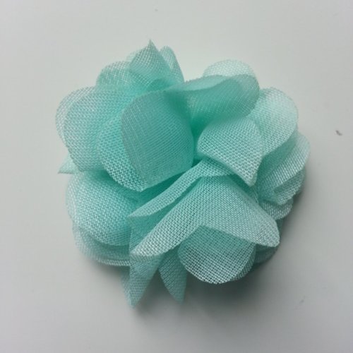 Petite fleur en tissu vert pastel  4cm