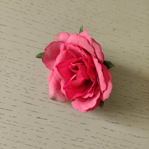 Rose artificielle en tissu 60mm rose fuchsia
