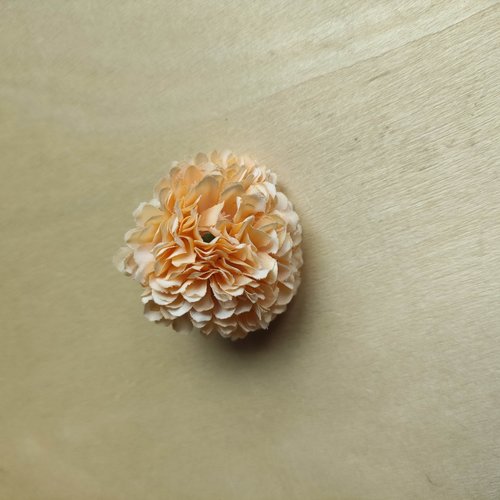 Fleur en tissu  oeillet de 45mm peche