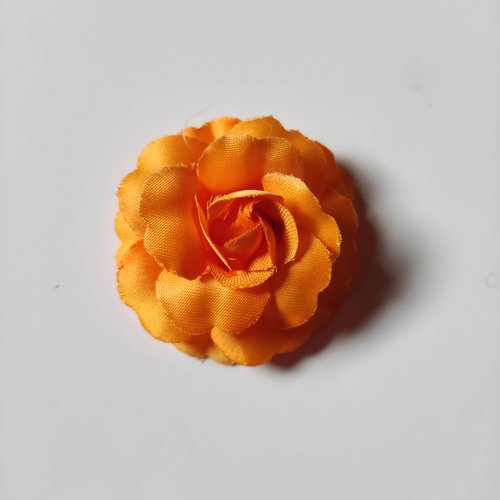 Fleur en tissu orange de 45mm