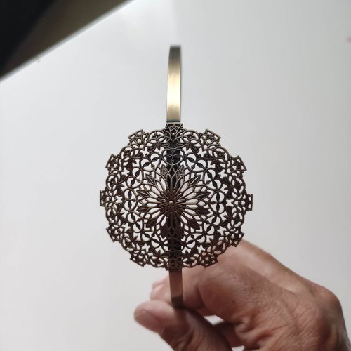Serre tête rond  filigrane bronze