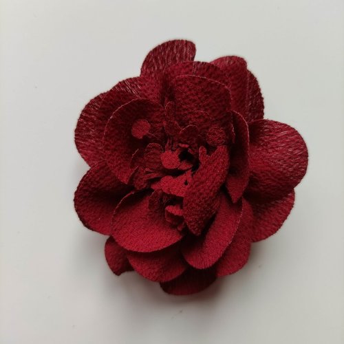 Fleur mousseline avec pistils  60mm bordeaux