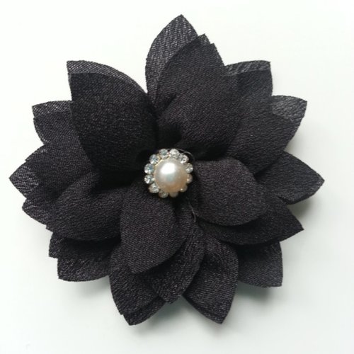 Fleur en tissu centre perle et strass 55mm noir
